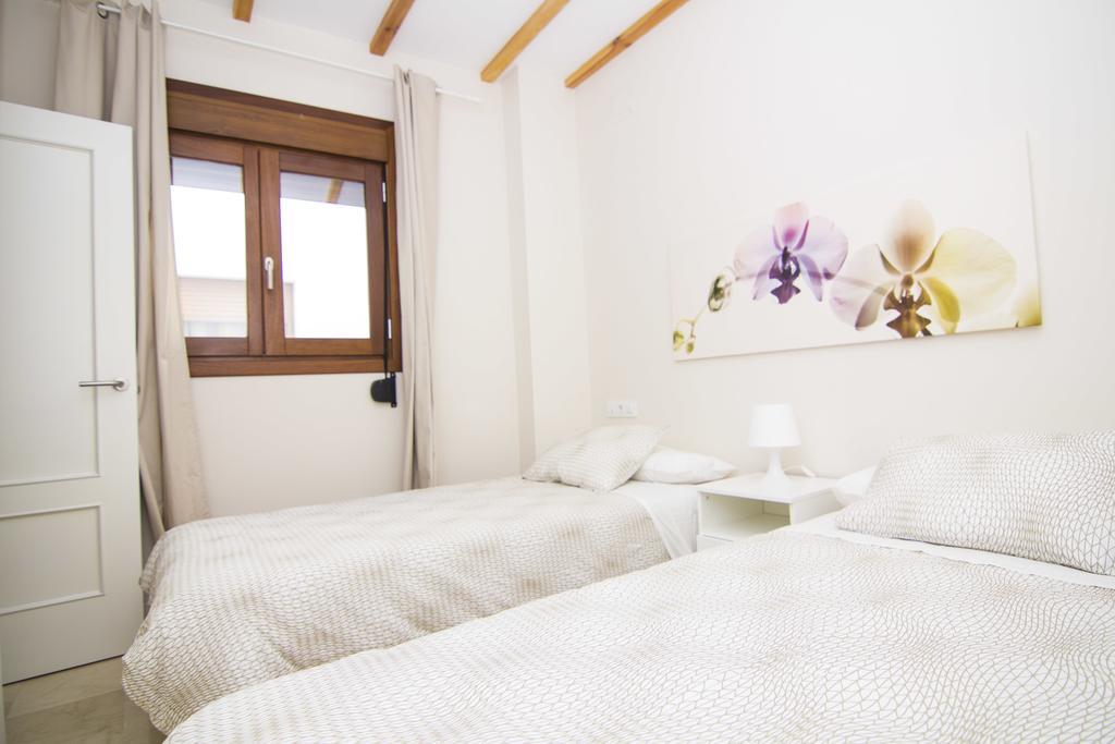 Apartamentos Centro Puerto De Santa Maria Эль-Пуэрто-де-Санта-Мария Номер фото