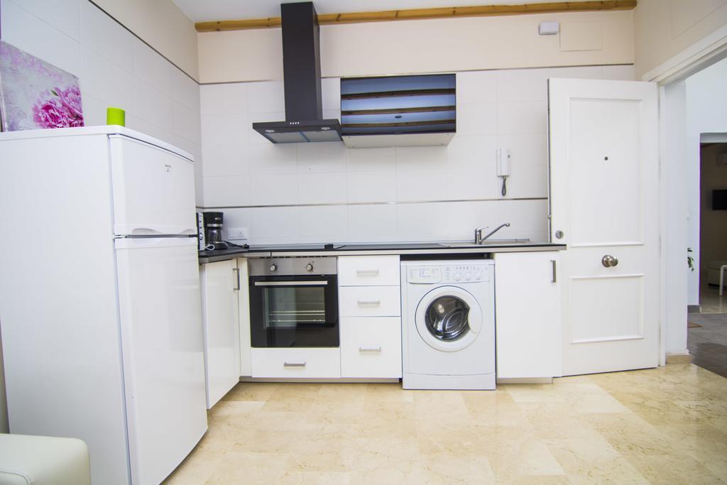 Apartamentos Centro Puerto De Santa Maria Эль-Пуэрто-де-Санта-Мария Экстерьер фото