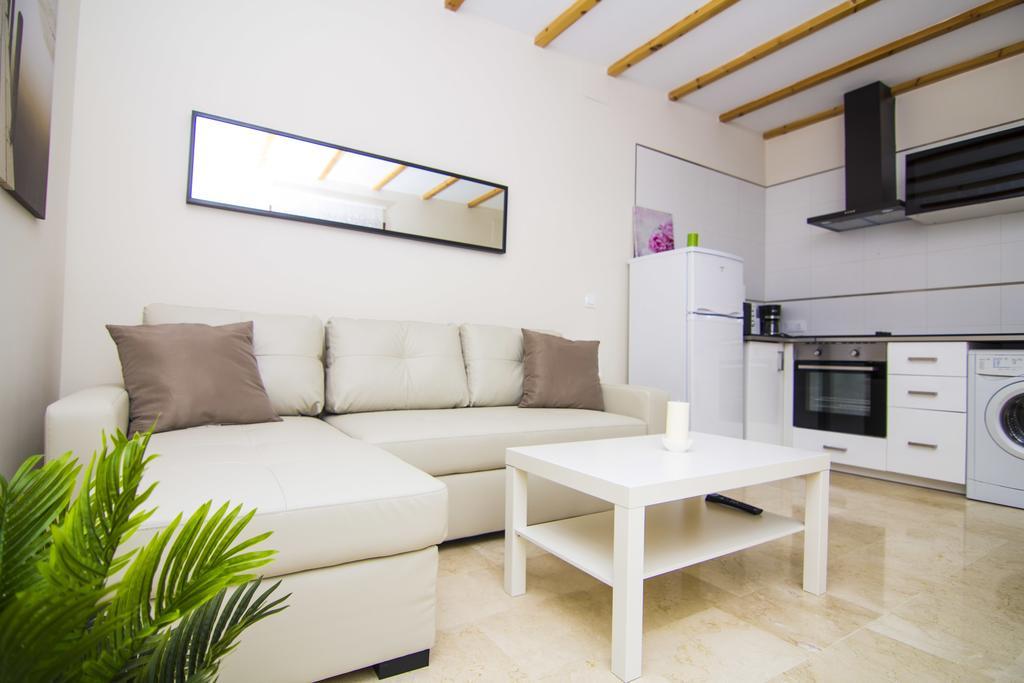 Apartamentos Centro Puerto De Santa Maria Эль-Пуэрто-де-Санта-Мария Номер фото