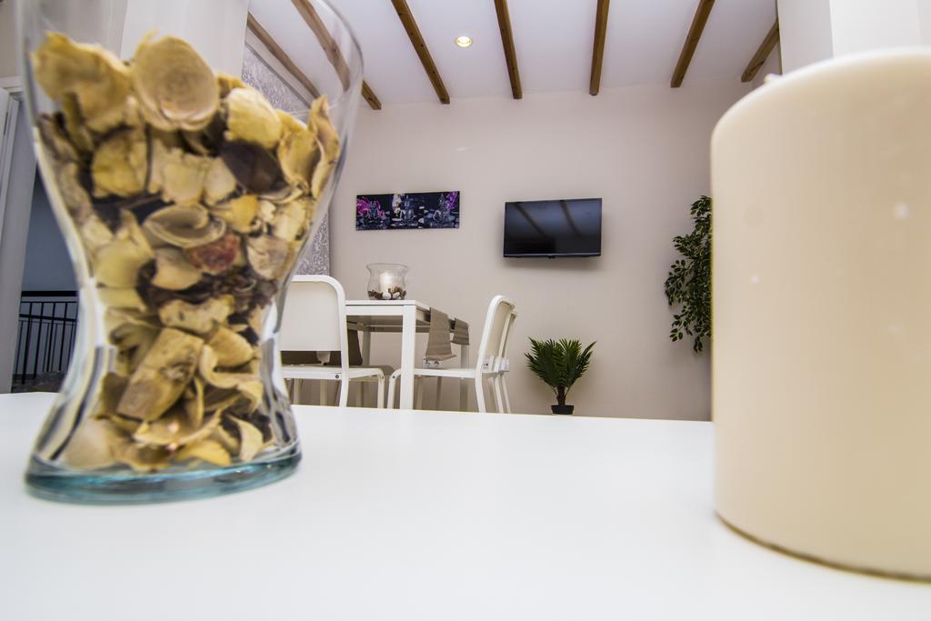 Apartamentos Centro Puerto De Santa Maria Эль-Пуэрто-де-Санта-Мария Экстерьер фото