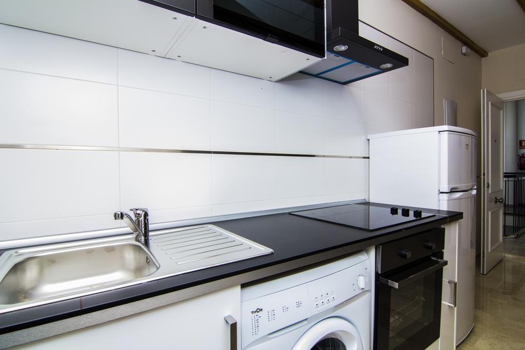 Apartamentos Centro Puerto De Santa Maria Эль-Пуэрто-де-Санта-Мария Экстерьер фото
